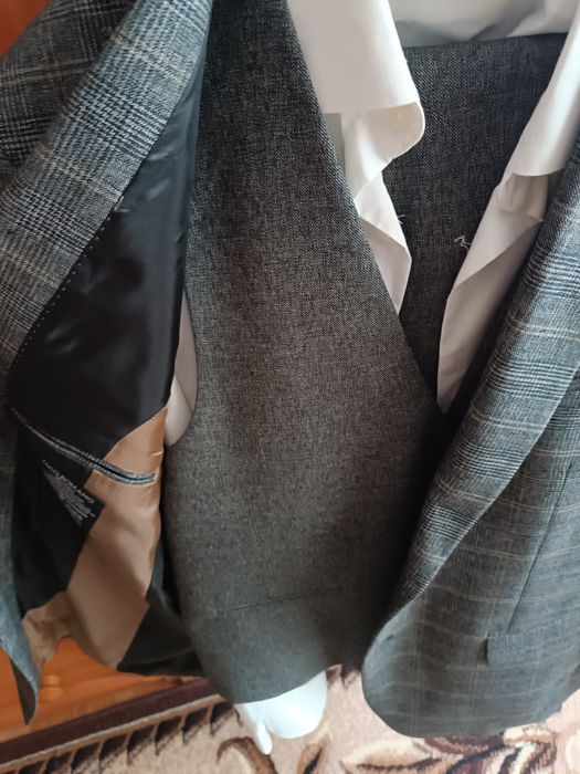 Костюм весільний