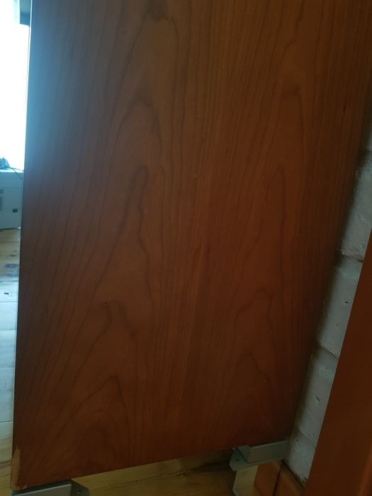 Móvel entrada em cerejeira , com prateleira no  meio em vidro