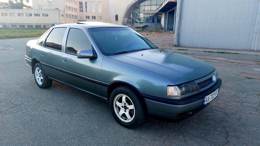 Продам Opel Vectra A 2.0i