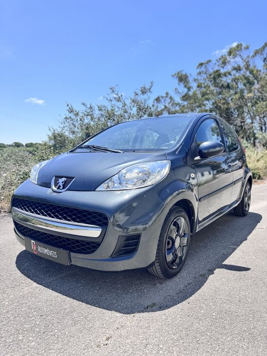 PEUGEOT 107 1.0 gasolina 2008 com 75 mil km Nacional garantia 18 meses