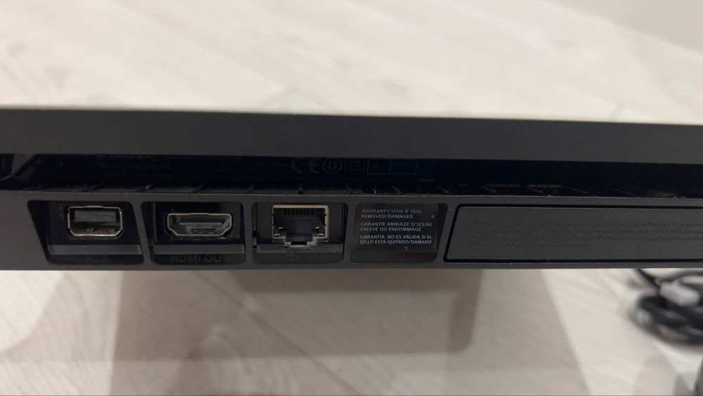 Ps4 Slim 500gb  COMO NOVA