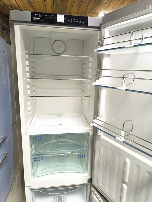 Двокамерний Холодильник Liebherr CBNPes 3756