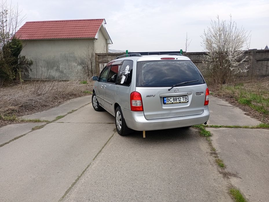 Продам мазда мпв 2.0 бензин