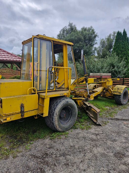 Równiarka  MBU  4x4