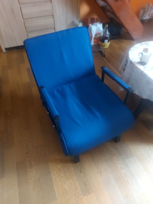 Sprzedam  fotel  rozkładany