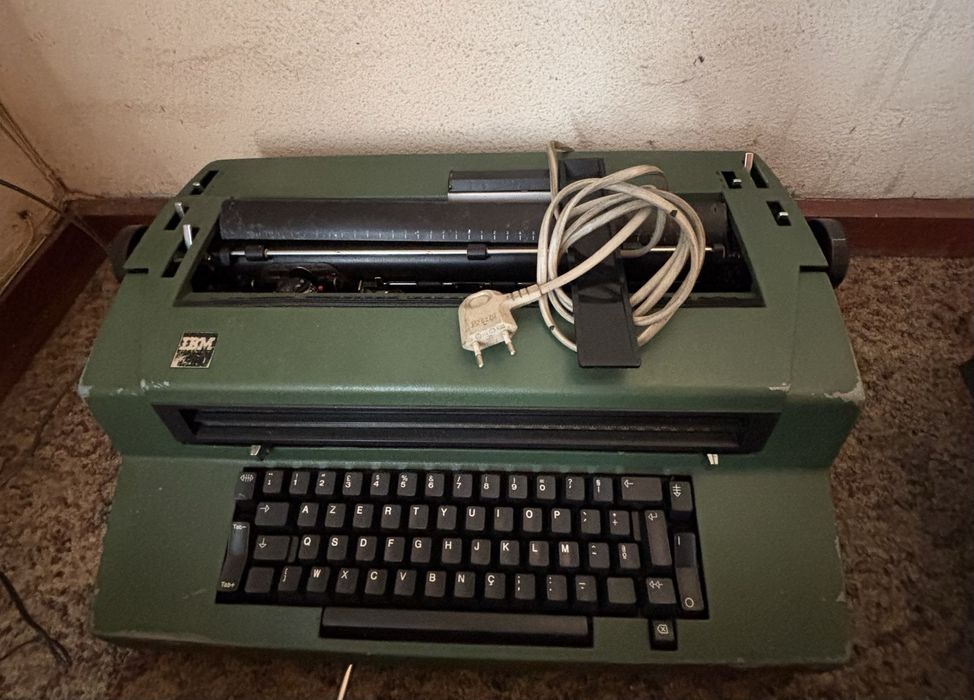 Máquina de escrever IBM