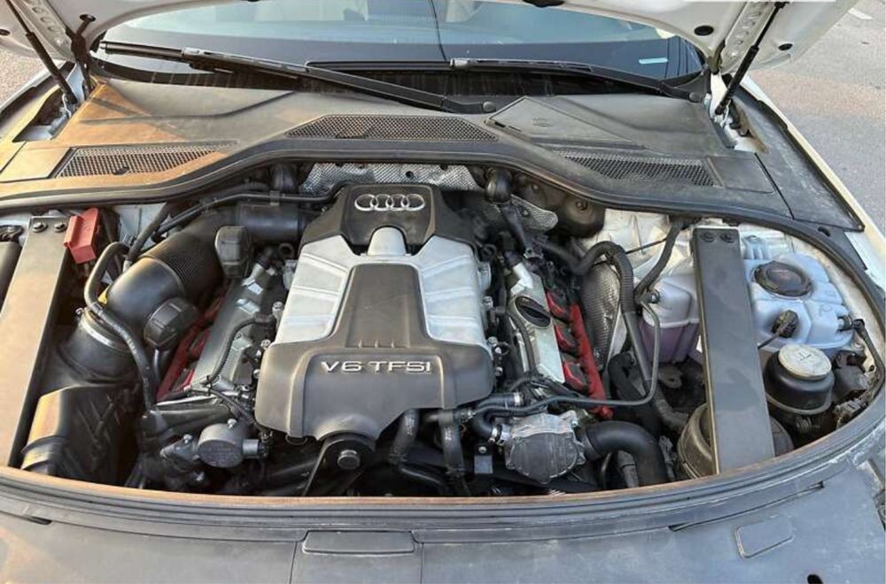 Audi A8 полностью обслужена