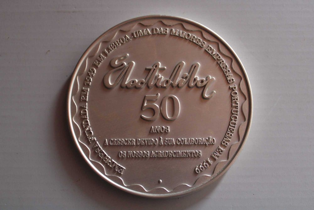 Medalha Comemorativa Electroliber (1949 - 1999) – 50 Anos c/ Estojo