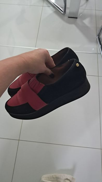 Buty firmy kazar rozmiar 40