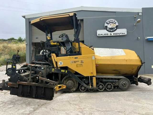 pavimentadora caterpillar ap555E