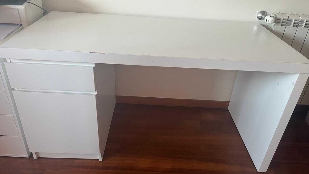 Secretária IKEA MALM Branca