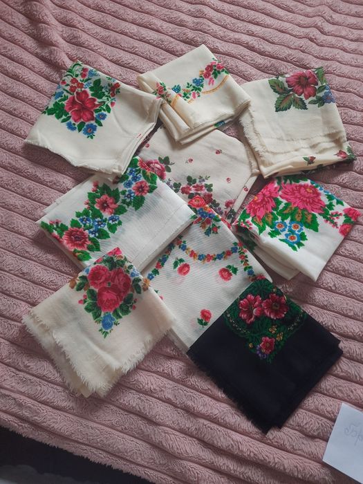 Продам тих часів хустки