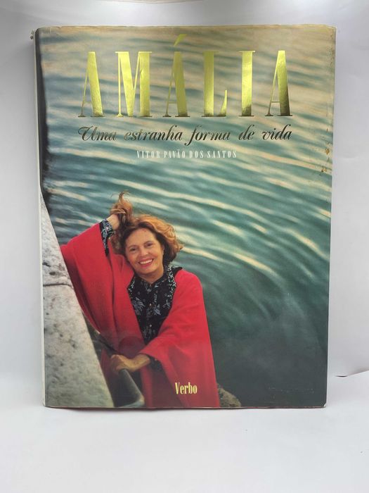 Livro-Part-3-Amalia uma estranha forma de vida