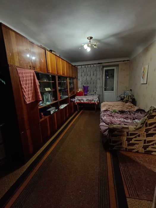 терміновий продаж 2к.кв,  середній поверх ,Філармонія. ktr