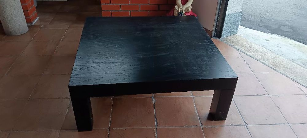 Mesa centro grande preta