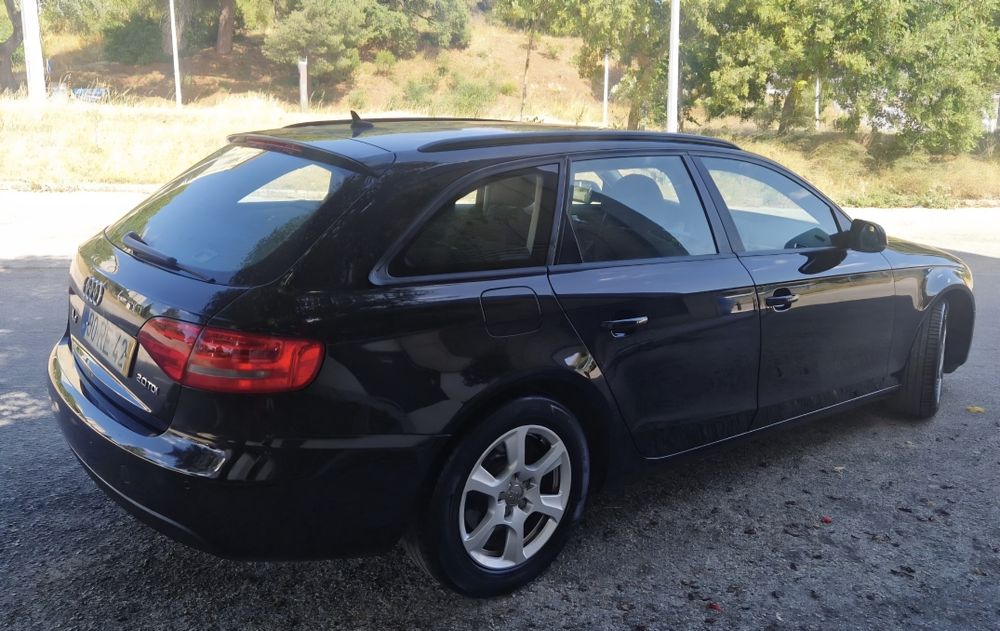 Audi A4 2.0 TDI ANO 2010