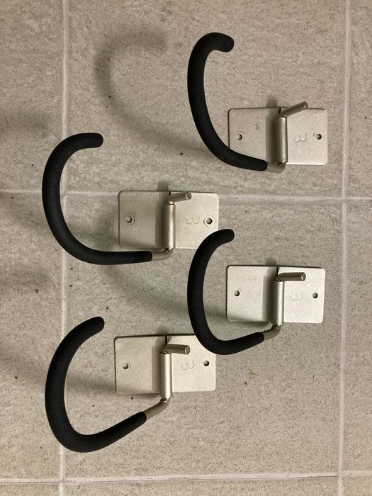 Suportes de parede para bicicletas (4)