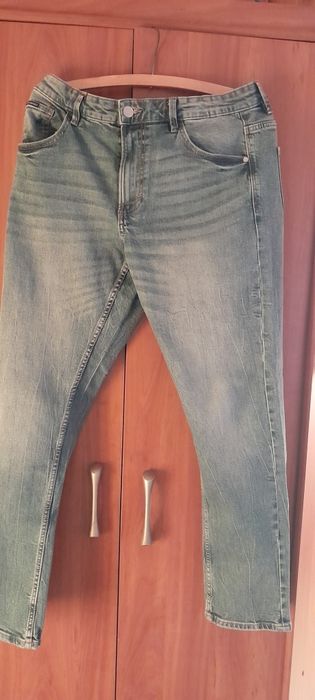 Nowe spodnie jeansowe