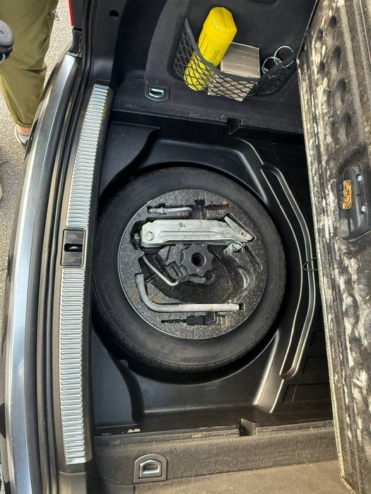 Продам своє авто надійне і не проблемне Ауді А4б6