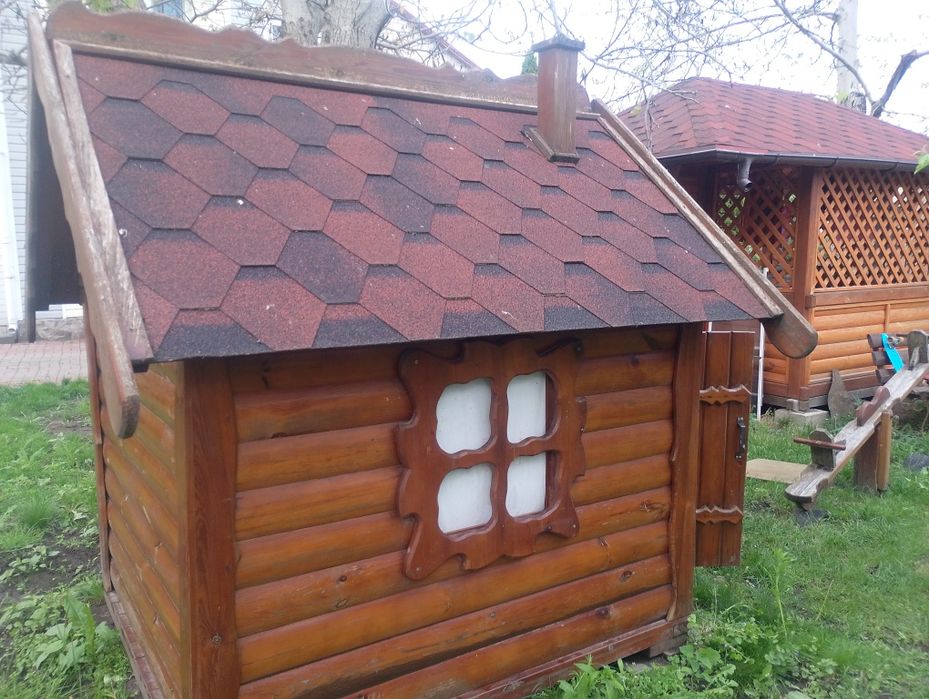 Детский деревянный игровой домик