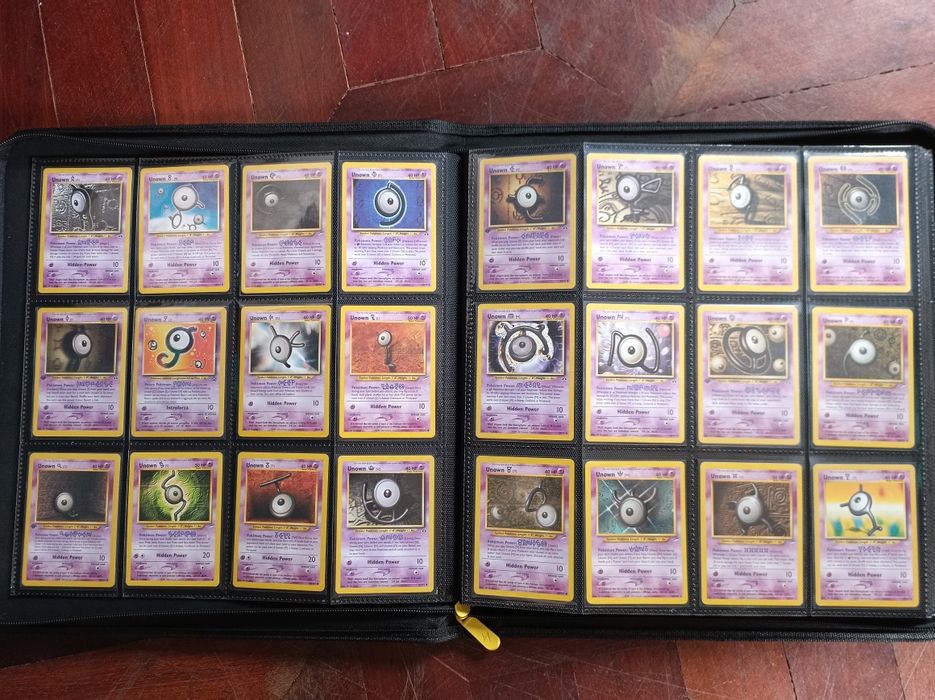 Cartas pokemon NM coleção Unown