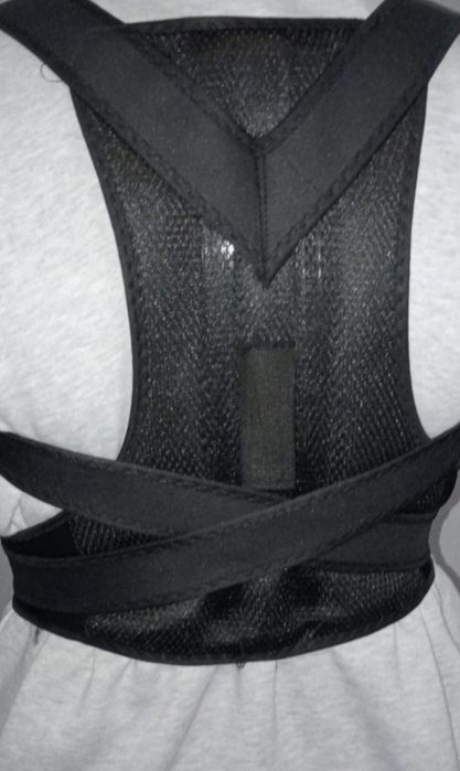 Corretor de postura ajustável para adultos