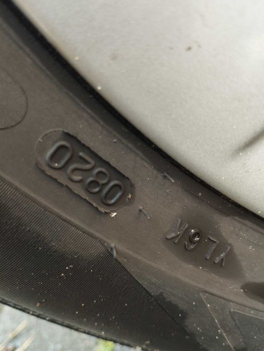 Koła alufelgi nissan opony letnie Nokian 185/65R15