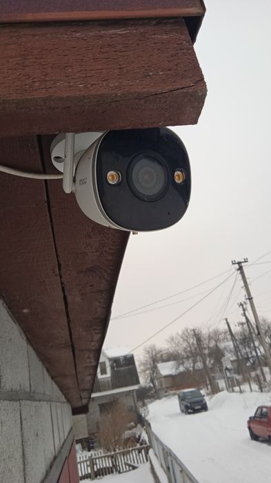 Уличная охранная видеокамера +SD карта 64 Гиг, Wifi  5мп