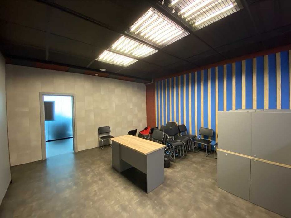 Оренда офісу 450 м² у бізнес-центрі "Маяковський", 11 поверх.
