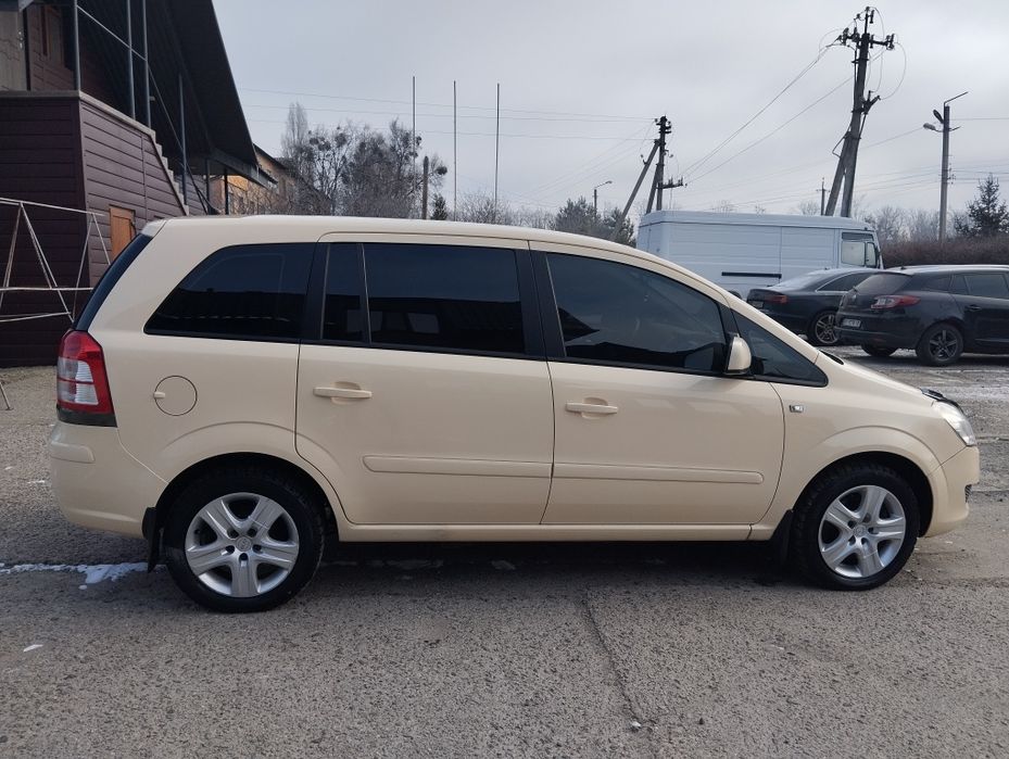 Продам Опель Зафіра