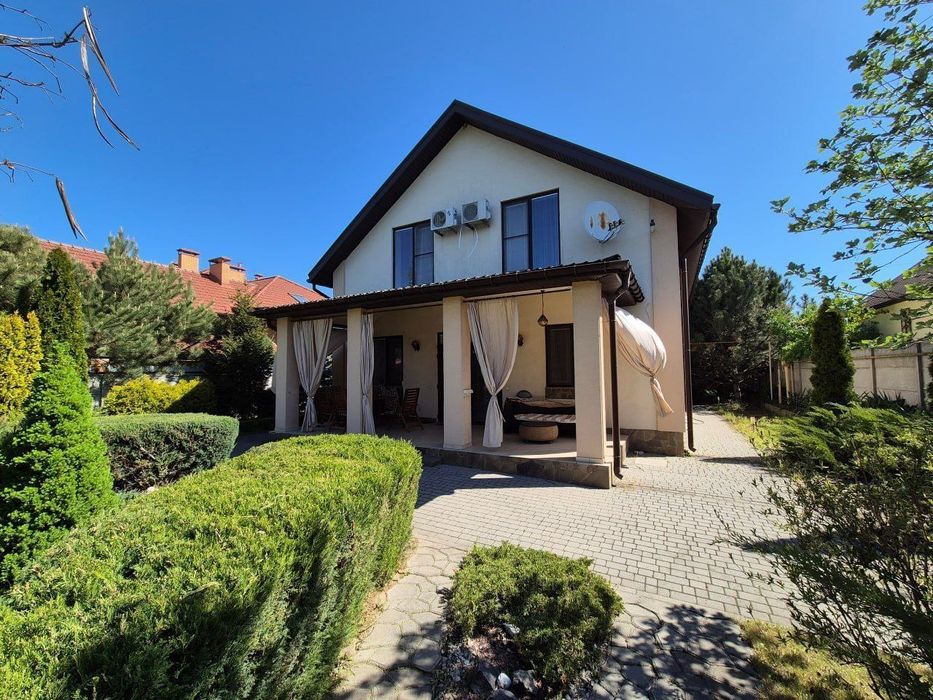 Продажа шикарного дома Новоалександровка