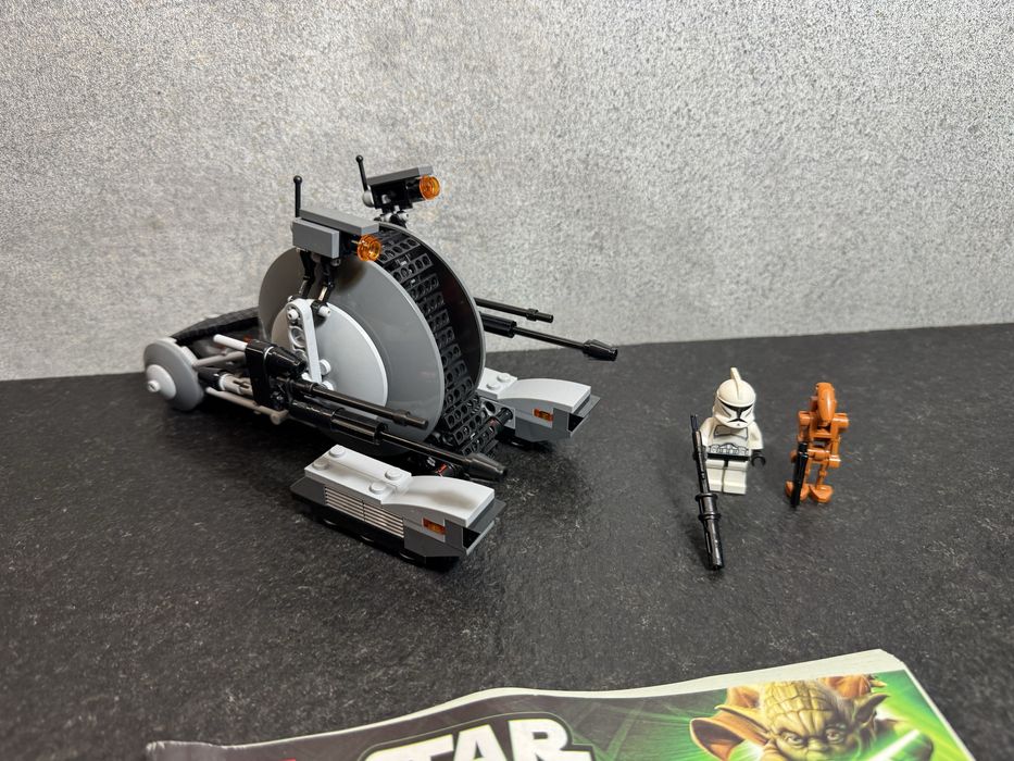LEGO 75015 Star Wars Corporate Alliance Tank Droid klocki zestaw