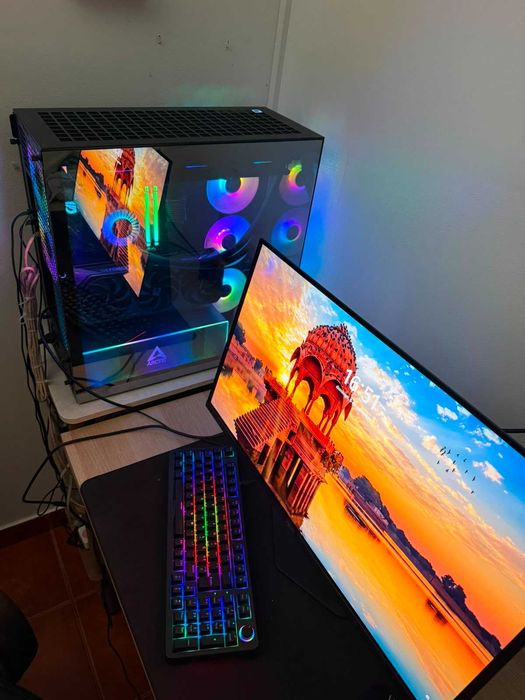 Setup PC Gaming AMD Ryzen 7 9800X3D 8-Core