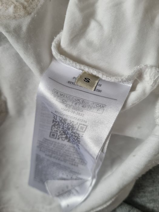 Biały T-shirt guess rozmiar uniwersalny od s do l