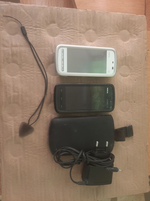 Телефоны Nokia 5800/Nokia 5230
