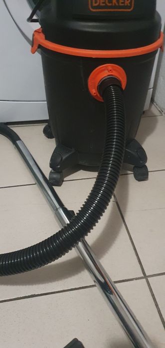 Odkurzacz przemysłowy Black Decker BX20Pr