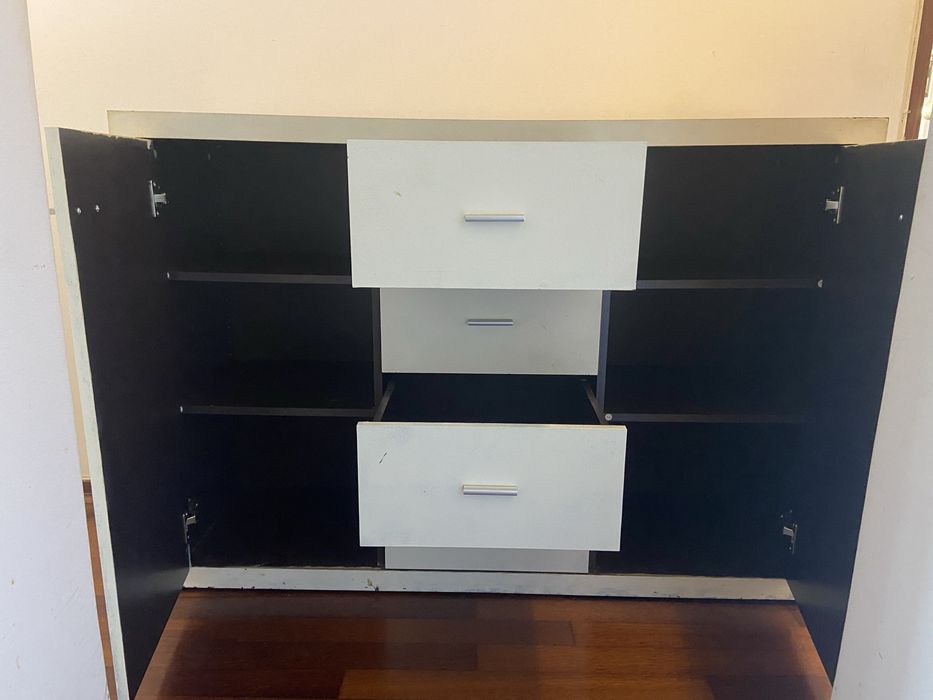 Cómoda Branca Quarto