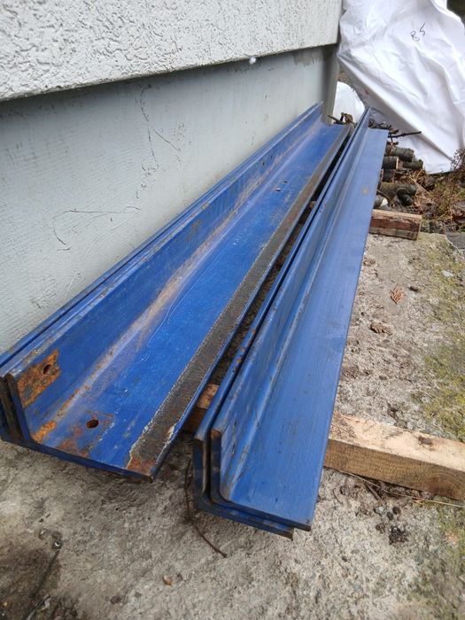 Кутник, уголок,метал 80×80×1600 та 80×120×1600