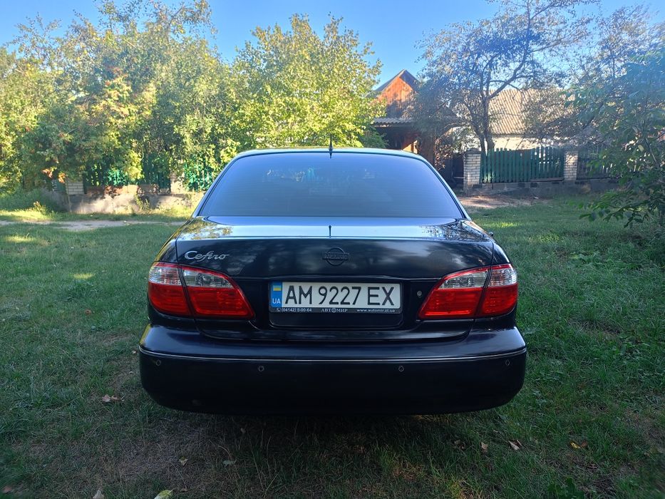 Продам Nissan Maxima 2004р. 2л.