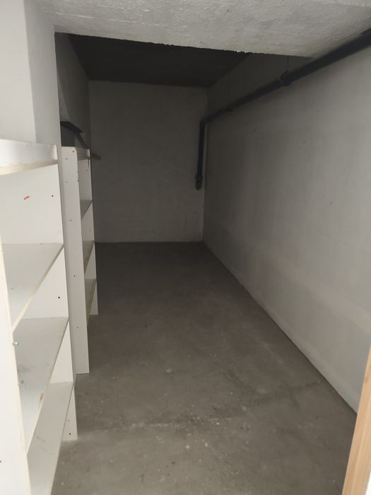 Aluguer de arrecadação/box/apartado/caixa de correio