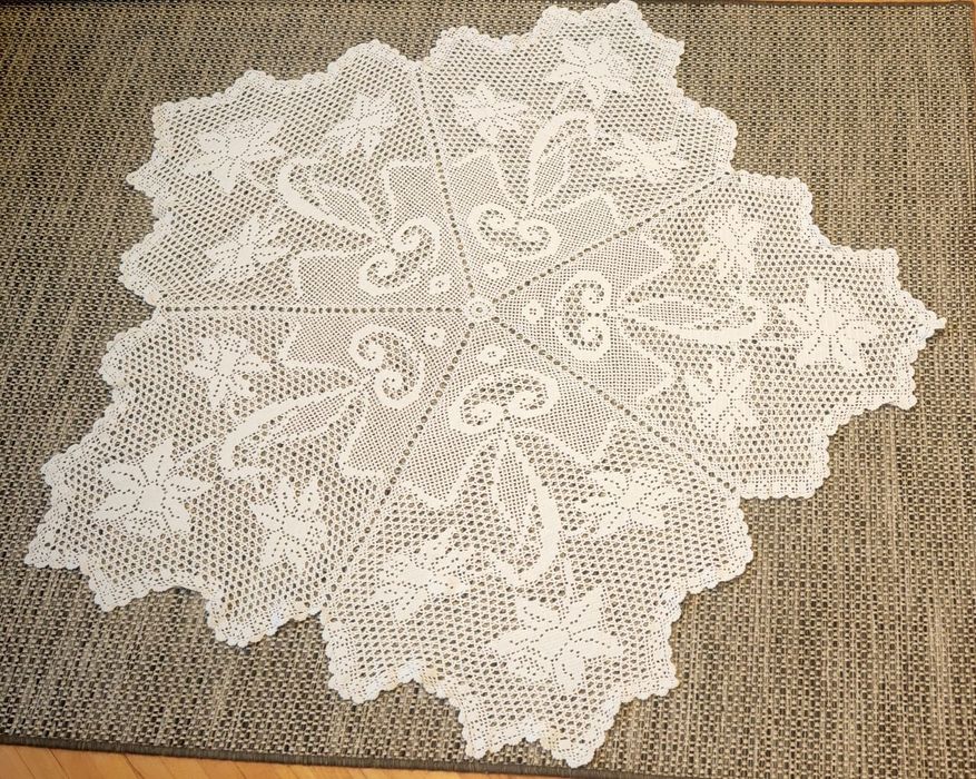 Serweta szydełkowya okrągła