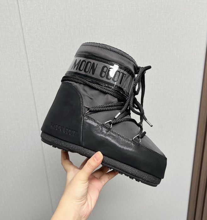 Moon Boot Icon Low Glance Black