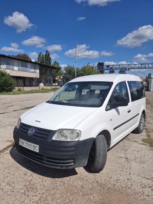 Продам автомобіль Фольсфаген Каді
