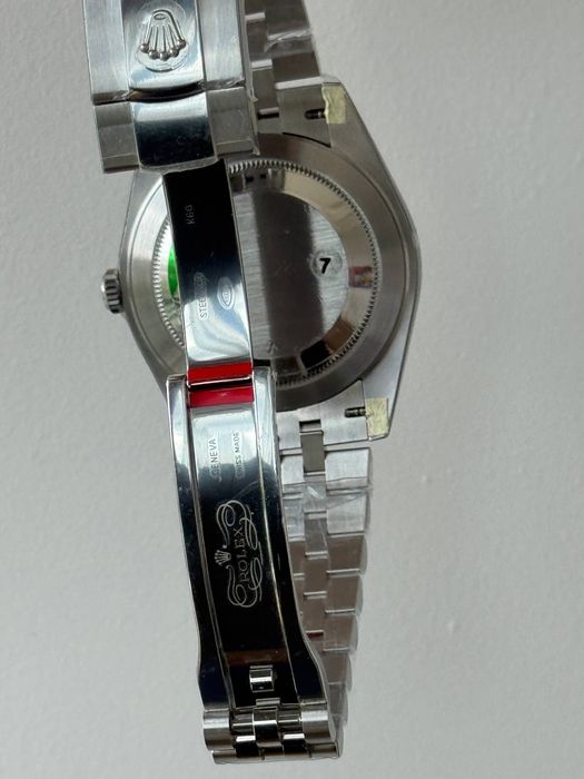годинник Rolex Datejust 41 green