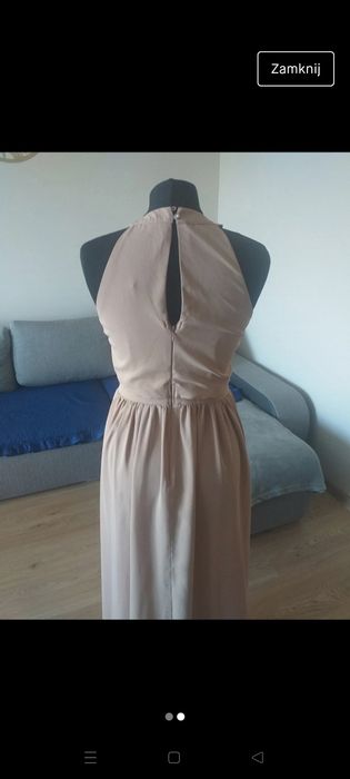Długa piękna sukienka