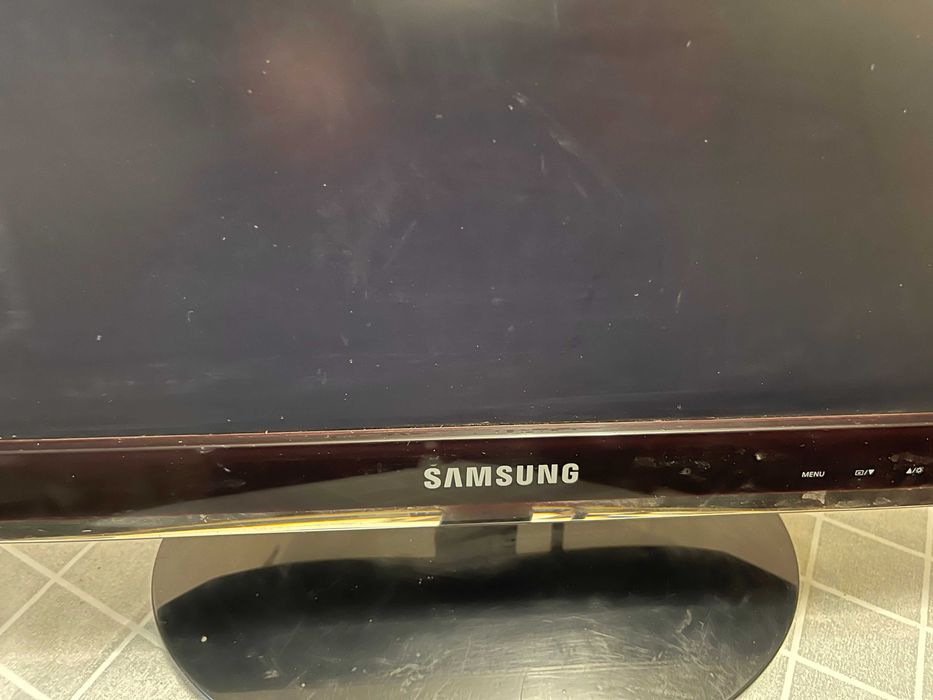 Монитор SAMSUNG Model P2050N  20"
