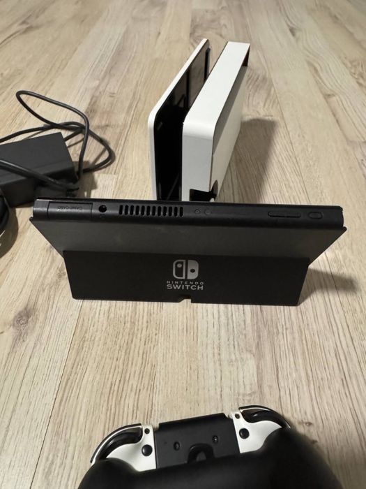 Nintendo Switch OLED 128GB