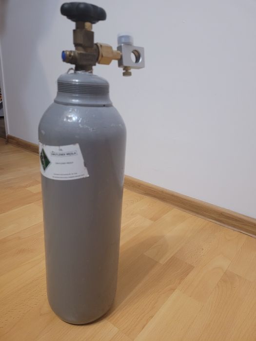 Butla Co2 z przetoczką do nabijania niebieskiej butli soda stream