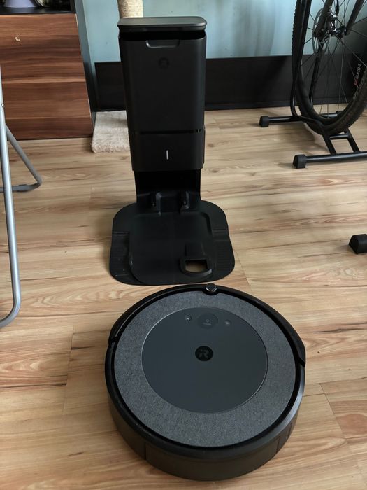 iRobot Roomba i3+