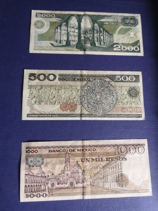 3 notas de cruzeiros (10 000, 500, 1000. Notas antigas do México